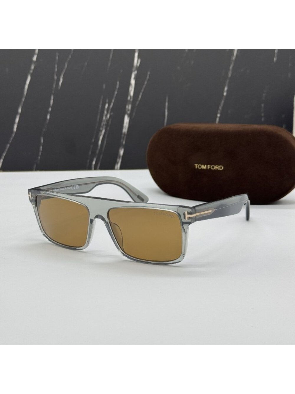 NWT Tom Ford Sunglasses Tom Ford Philippe-02 FT0999/S 20E